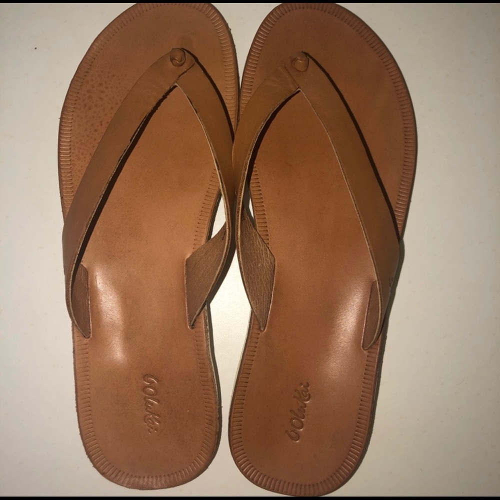 Olukai women’s beach sandals